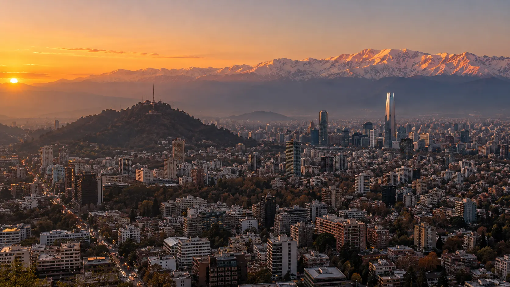 Santiago y la cordillera de los Andes al atardecer